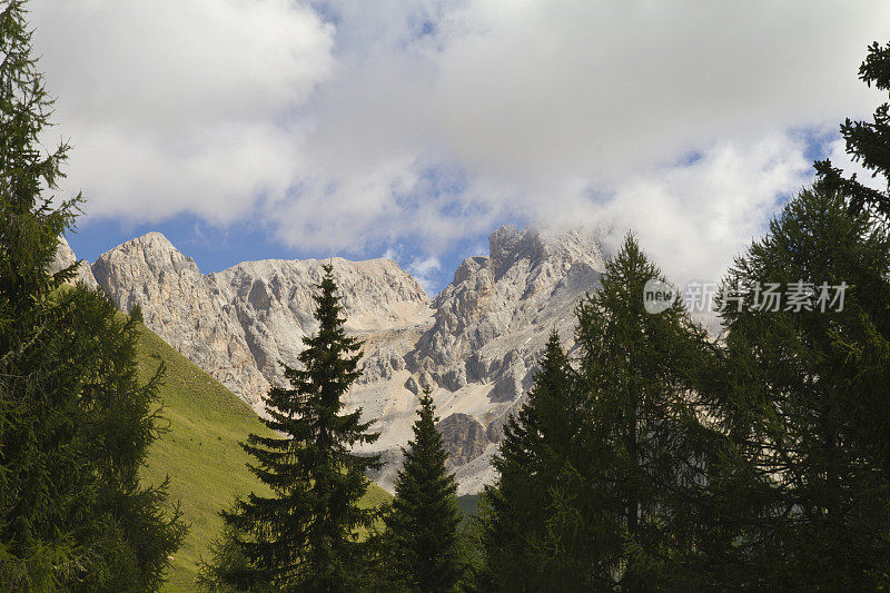 圣Pellegrino Pass Dolomites - Sas de Tascia(意大利)